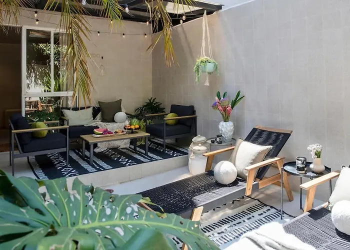 Hot Spot 2 Big Terraces High Speed Wi-fi Fully Equipped Apartment