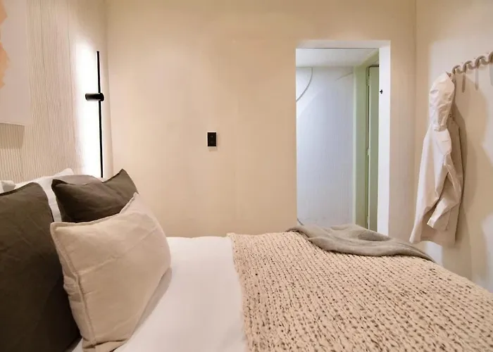 Apartment Hot Spot 2 Big Terraces High Speed Wi-fi Fully Equipped *